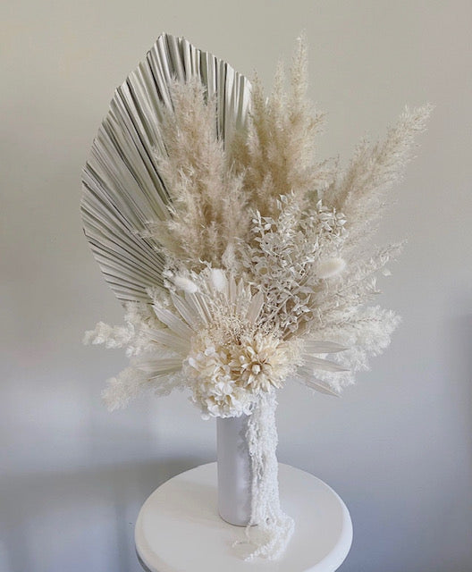 Snow White - Large Arrangement