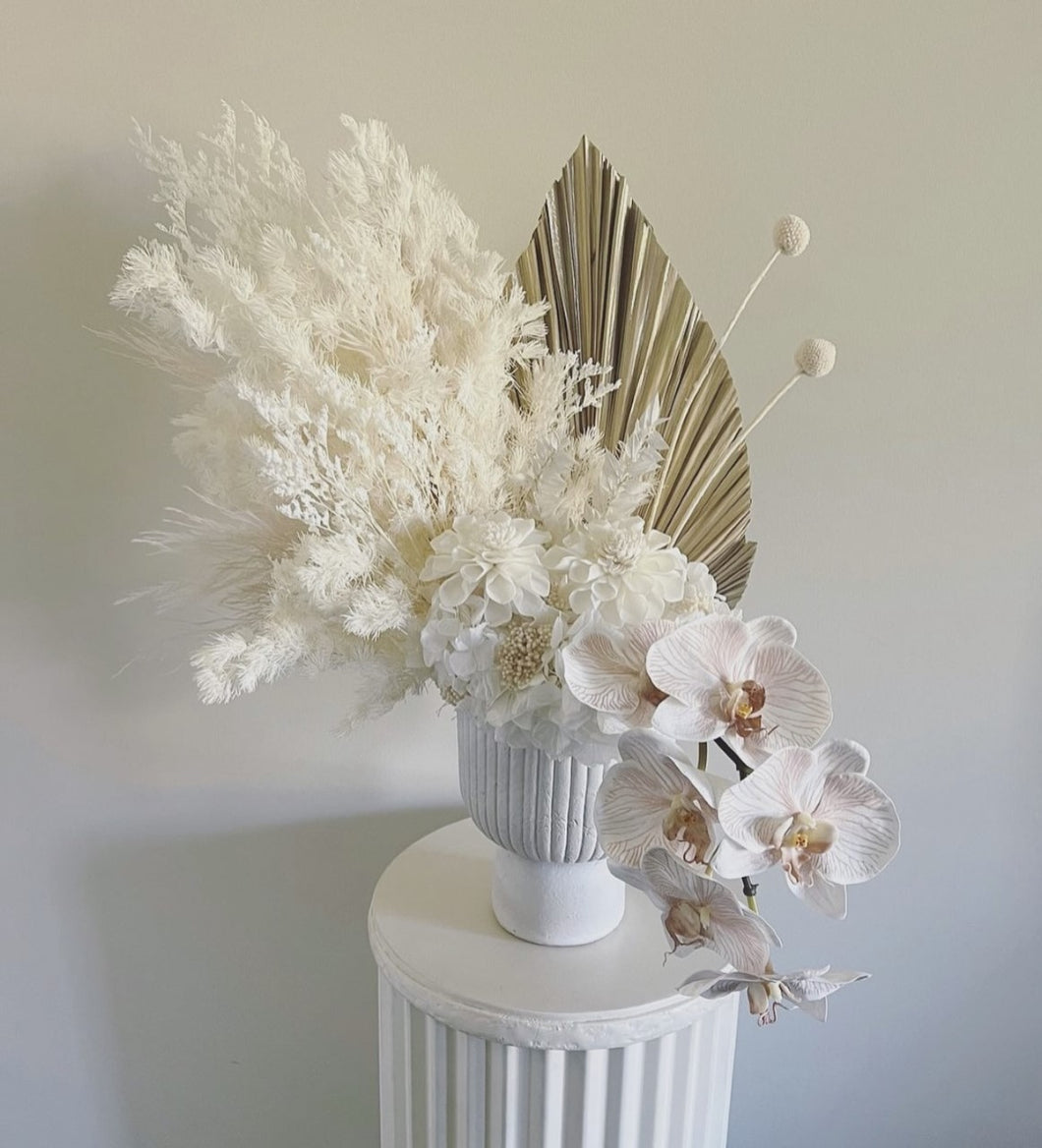 Nadine - Medium Arrangement