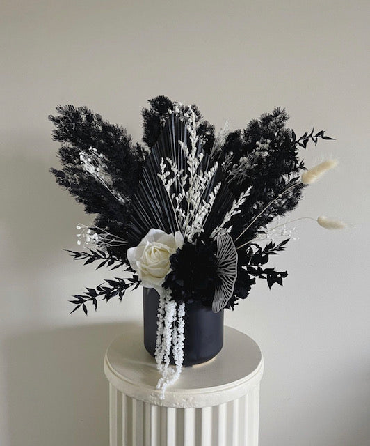 Flow - Medium Arrangement