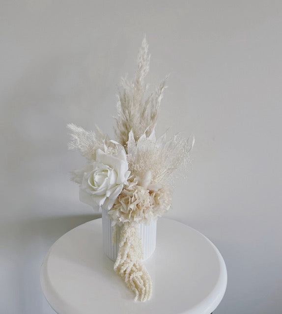 Alice - Small Arrangement