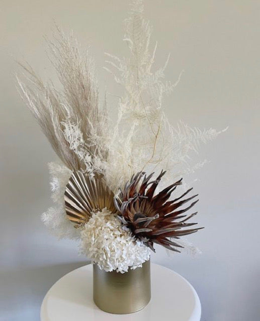 Avery - Medium Arrangement