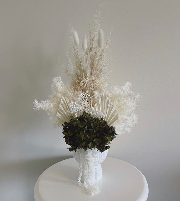 Elina - Small Arrangement