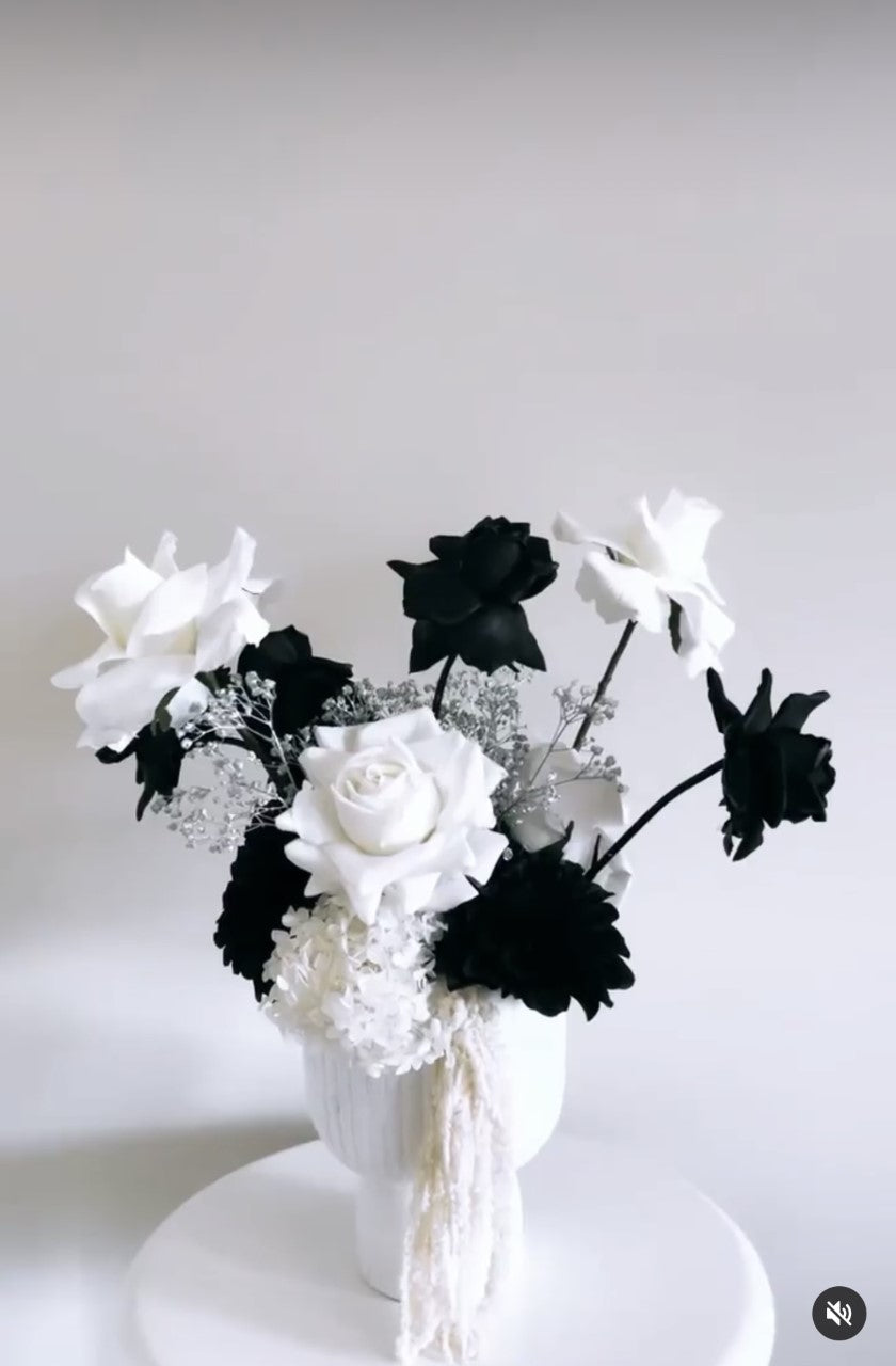 Jessica - Medium Arrangement